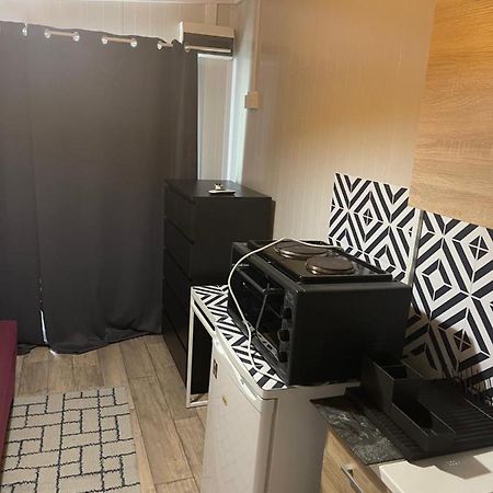 Cozy Studio In Town Center 레메소스 외부 사진